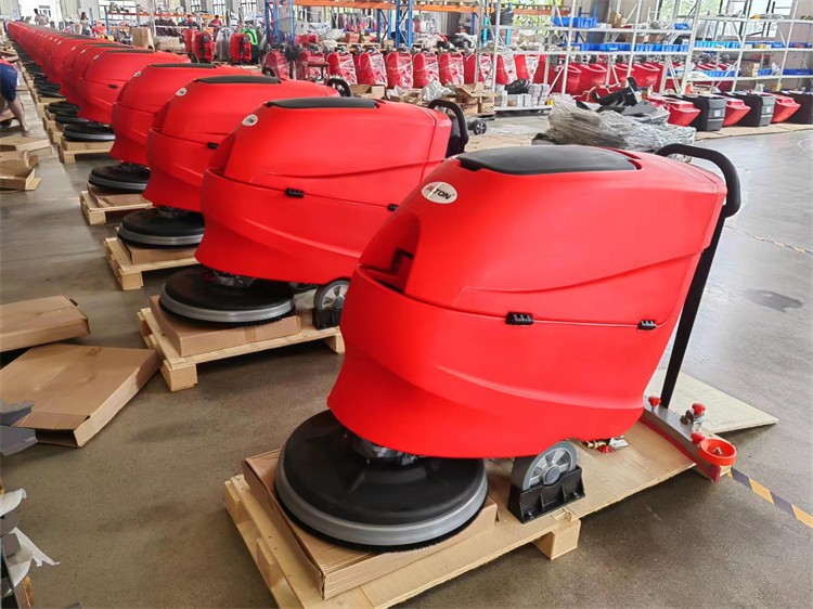 Cómo mantener la fregadora de pisos 