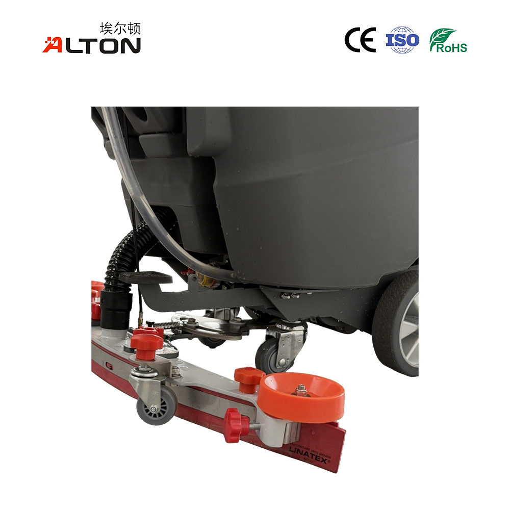 Fregadora de pisos con operador a pie Alton A-6BT